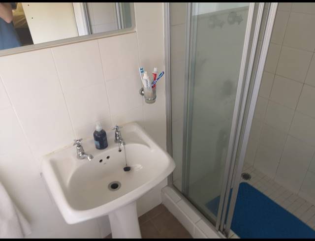 2 BEDROOM TOWNHOUSE TO LET IN HAYFIELDS